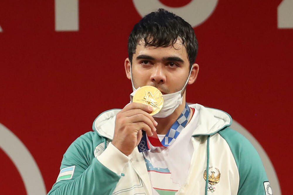 UZBEKSITANAC POBEDIO VLASNIKA SVETSKOG REKORDA: Zlato je izmaklo prvom favoritu bukvalno za dlaku!