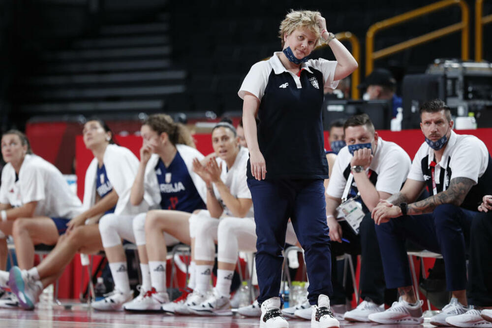 MALJKOVIĆ SE POŠTENO IZNERVIRALA ZBOG SVOJIH 'RATNICA': Kada one nisu tim, ja sam ne BESNA, nego...