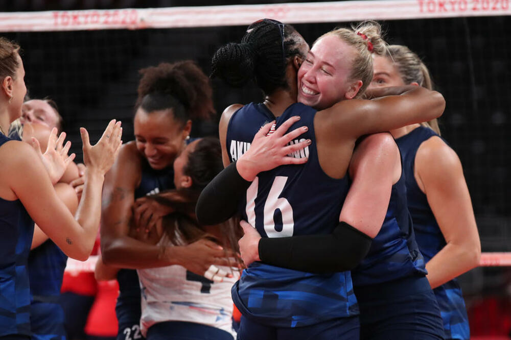 SRBIJA SAZNALA POTENCIJALNOG RIVALA U POLUFINALU: Amerikanke lako izašle na kraj sa Dominikanskom republikom!