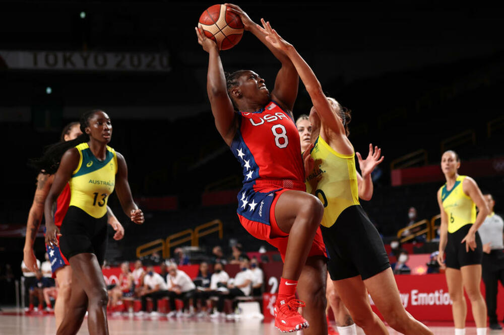 NIJE MOGLO TEŽE - KOŠARKAŠICAMA TEK SLEDI PRAVI IZAZOV: Amerikanke oduvale Australiju i zakazale duel sa Srbijom!