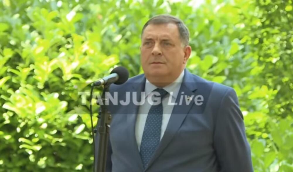 Vučić i Dodik