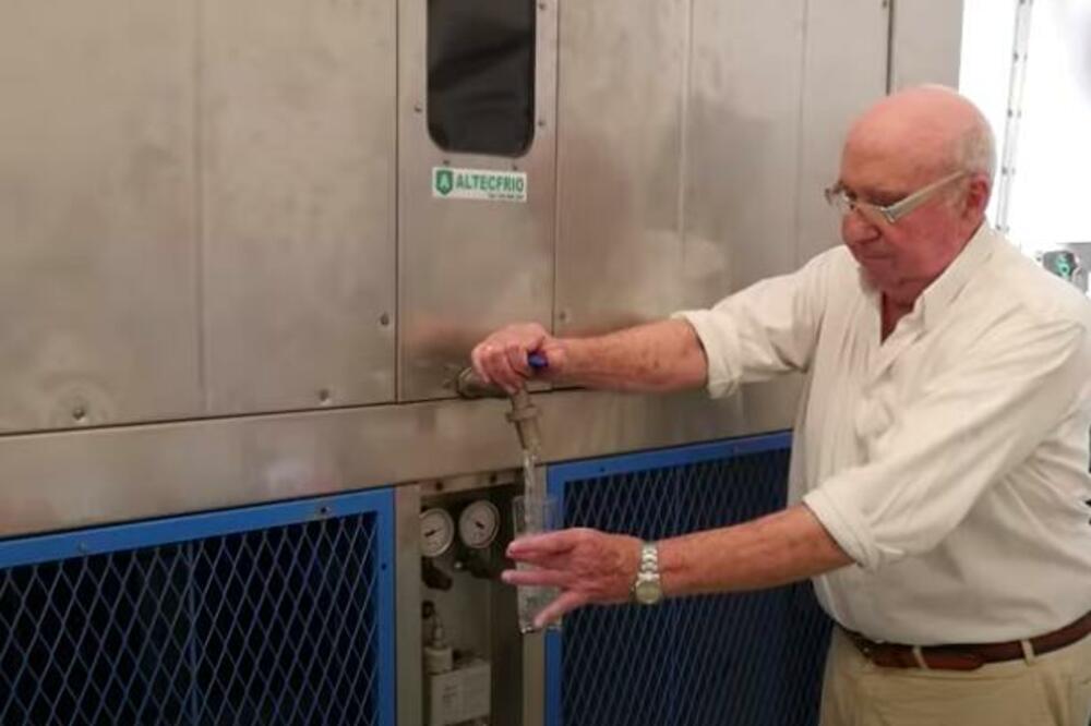 GENIJALAN IZUM ŠPANSKOG INŽENJERA: Izvlači pitku vodu iz vazduha, CILJ JE POMOĆI LJUDIMA! (VIDEO)