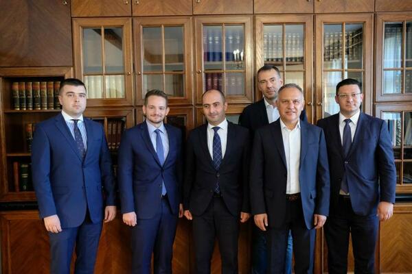 Potpredsednik Skupštine Srbije Stefan Krkobabić predvodio je srpsku delegaciju kod ambasadora Gruzije u Srbiji