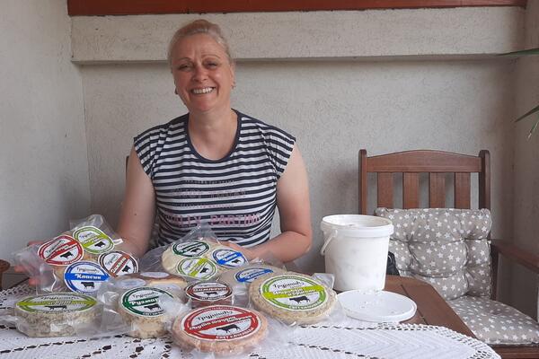 SLAVICA I NJENA SVEKRVA OTIŠLE KORAK DALJE, POKRENULE SU ZAJEDNIČKI BIZNIS: Sve što zacrtaju, to i naprave (FOTO)