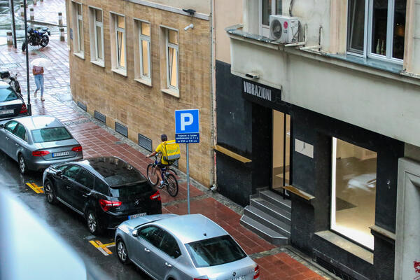 DANAS ĆE BITI PROMENJIVO VREME, MESTIMIČNO SA KIŠOM: U ovom delu Srbije biće najviša temperatura