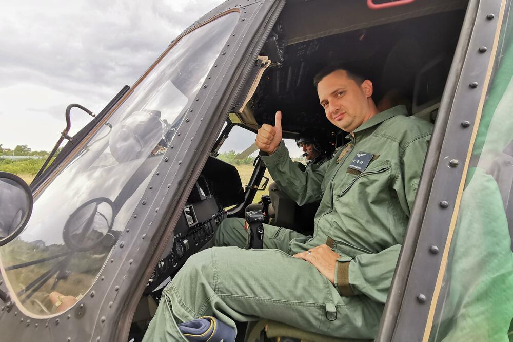 HEROJSKA BORBA PILOTA I VATROGASACA DA POŽAR STAVE POD KONTROLU: Jak vetar počupao delekovode u selu Vraneši (FOTO)