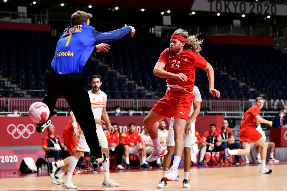 GLEDAĆEMO REPRIZU FINALA IZ RIJA: Ubojiti Mikel Hansen odveo Dansku u finale (FOTO)