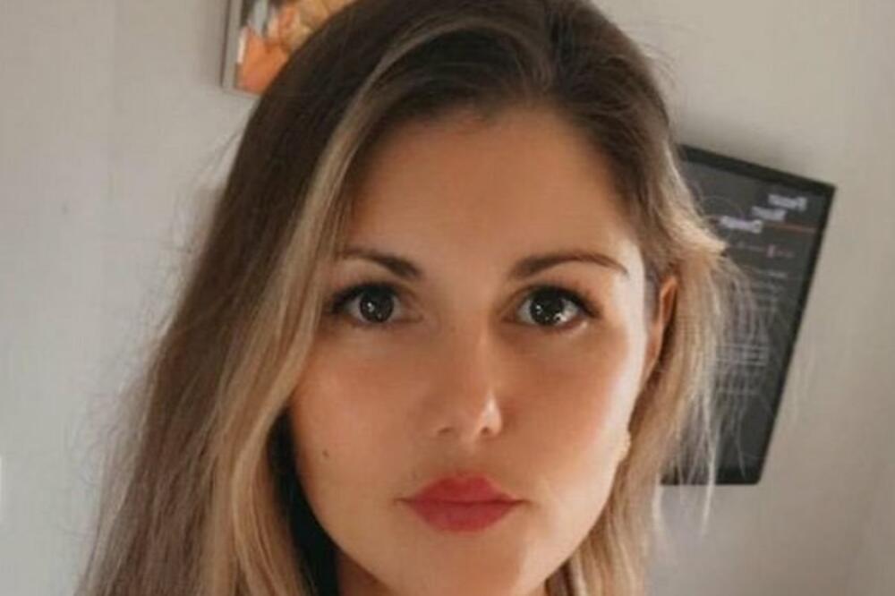 EMA JE NAŠLA POSAO, AL JU JE BILO SRAMOTA DA TO RADI: Deca su našla u uglu sobe nešto što ju je UNIŠTILO! (FOTO)