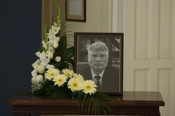DVE GODINE OD SMRTI MIROSLAVA LAZANSKOG: Preminuo je u svom domu u 71. godini