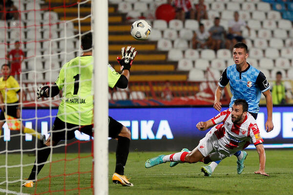 ZVEZDA PRED SAM KRAJ PROBILA ODBRANU NAPRETKA: Gajić doneo crveno-belima nova tri boda!