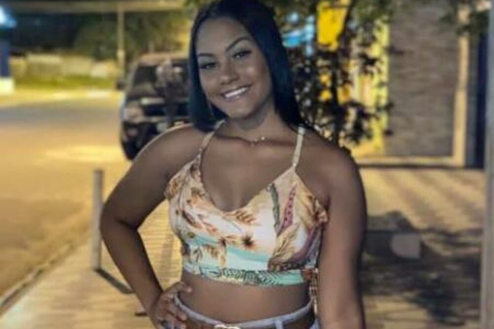 MISTERIJA GABRIJELINE (15) SMRTI: U kolima vodila ljubav sa starijim muškarcem pa UMRLA, RUKE JOJ BILE CRNE (FOTO)