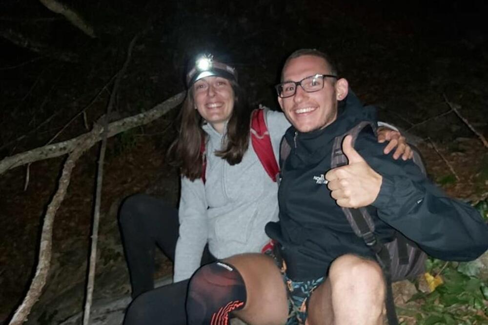 PRVE FOTOGRAFIJE IVANE I ANTONA IZ CRNE GORE: Srpkinja i Nemac bili zaglavljeni u steni (FOTO)