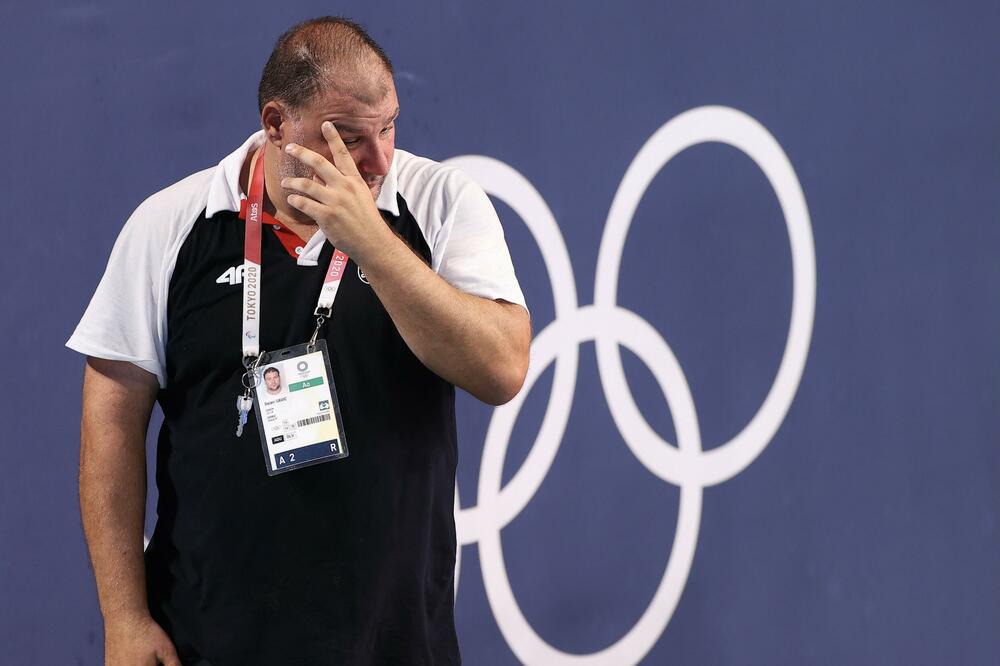 DEJAN SAVIĆ DOBIO UKOR OD VATEPROLISTA: "Ako već nisu dobili srce, želudac, bubrege i moje suze, neka im i to..."