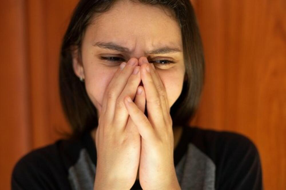 ZAČEPLJENOST NOSA JE PRAVI PAKAO: Doktor daje dragocene savete kako da sebi OLAKŠATE spavanje