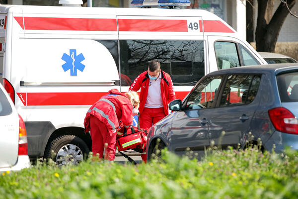 PROKLIZAO AUTOBUS: Više osoba povređeno u NESREĆI kod Kragujevca