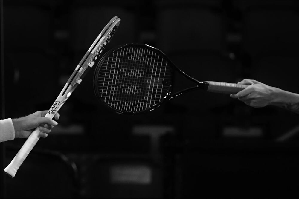 PREMINUO BIVŠI SAVEZNI TRENER TENISKE SELEKCIJE: "Beogradski fantom" mu je ukrao čuveni beli Porše (FOTO)