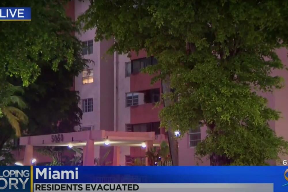 STANARI IZBAČENI NA ULICU ZBOG OPASNOSTI PO ŽIVOT! Evakuaciju naredile lokalne vlasti u Majamiju