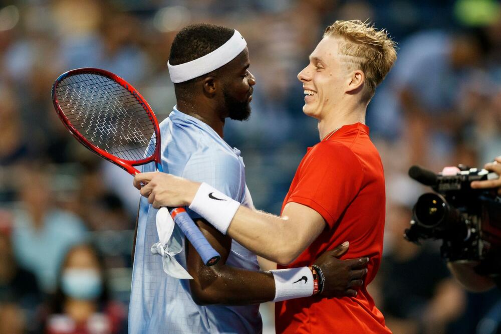 DOMAĆINI OSTALI BEZ PREDSTAVNIKA: Šapovalov eliminisan, Nišikori se povukao sa turnira (FOTO)