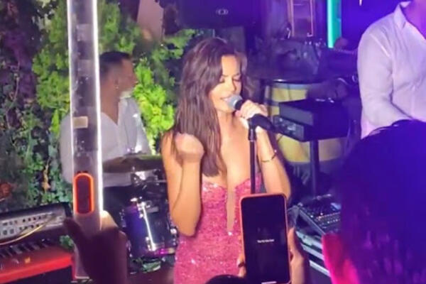 BOGINJA I DIVA! MILICA PAVLOVIĆ I KARLEUŠA ZAPLESALE U PENI I LUMPOVALE! (VIDEO)