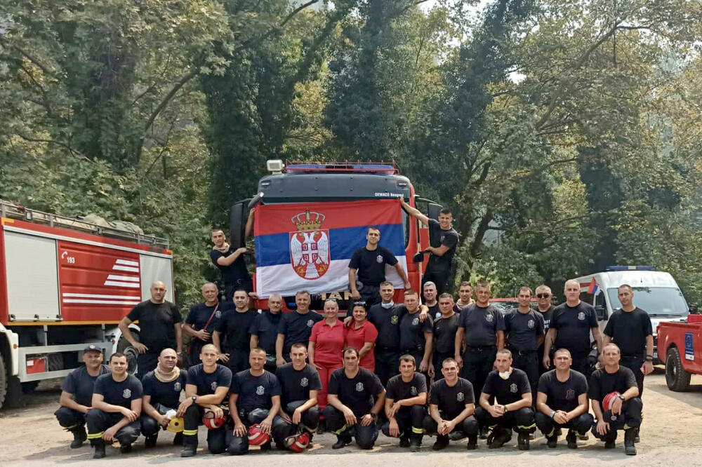 PONOS DANAŠNJICE! Srpski vatrogasci ''PREGAZILI POŽARE'' SPECIJALNOM TAKTIKOM!