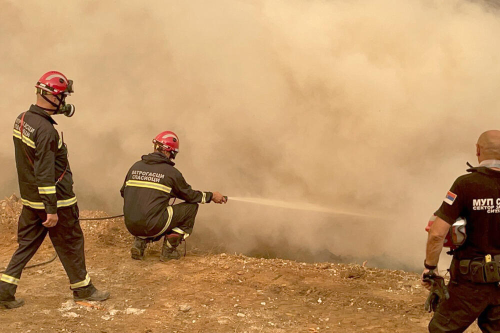 SRPSKI VATROGASCI SE VRAĆAJU KUĆI: Nakon pružanja pomoći možemo samo da im kažemo SVAKA ČAST