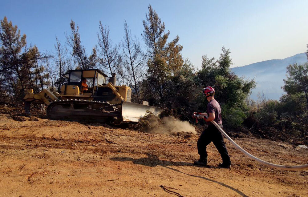 Požar, Evija, Požar u Grčkoj, Vatrogasci