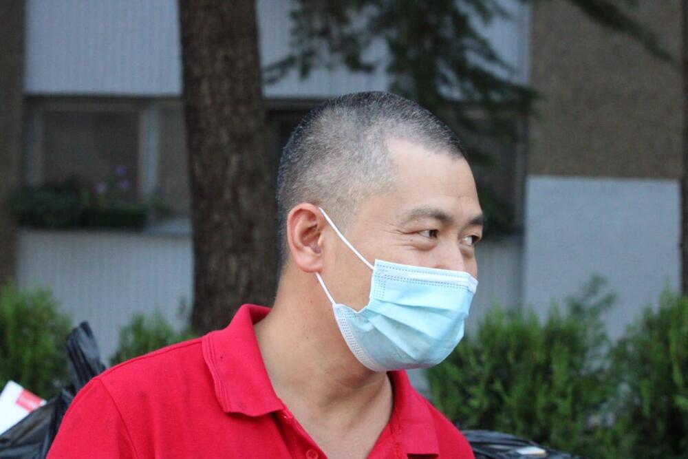 Kinez Nikola, Blok 70