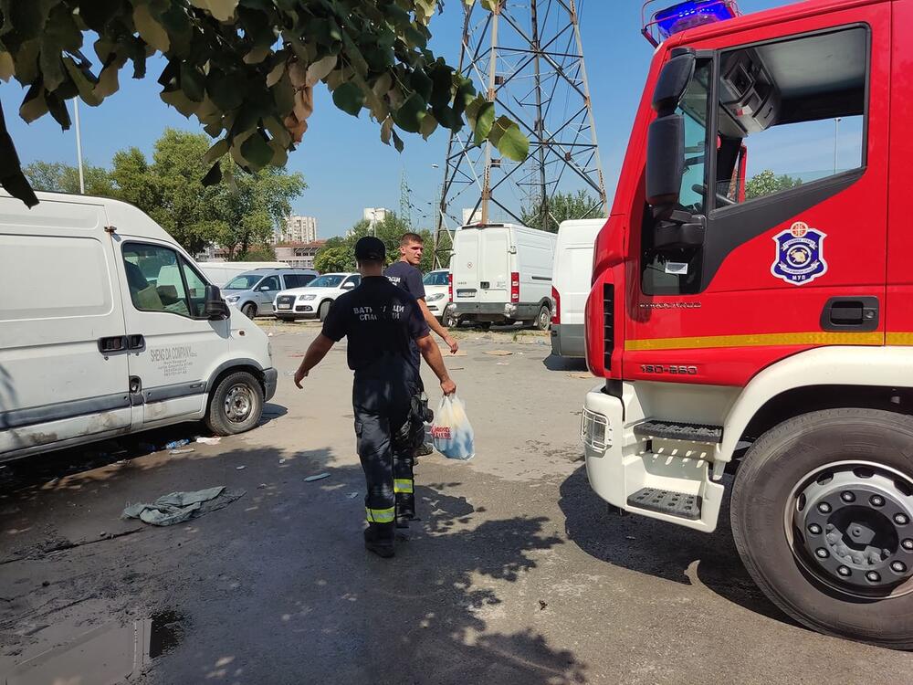 Vatrogasci na terenu