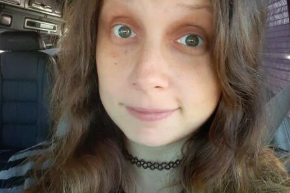 PRVO DETE JE RODILA SA 14 GODINA, SADA IH IMA 11: "Moj muž spava u podrumu kako bi deca imala mesta"