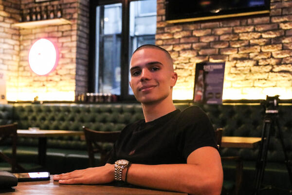 NAJVEĆI PROTIVNICI ZAKOPALI RATNE SEKIRE? Vojaž i Klinac se zapratili na INSTAGRAMU!