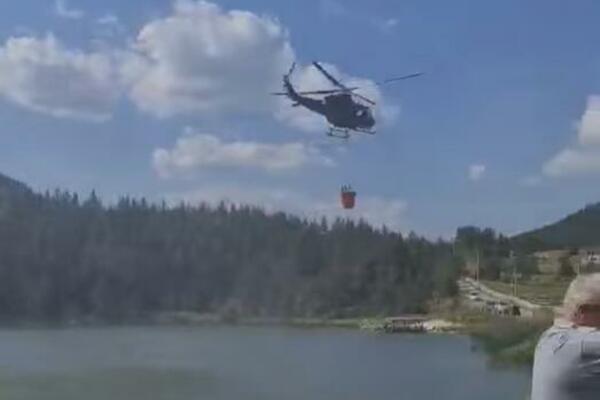 GORI DURMITOR, HELIKOPTER GASI POŽAR! Preti da se proširi ka kanjonu reke Tare!