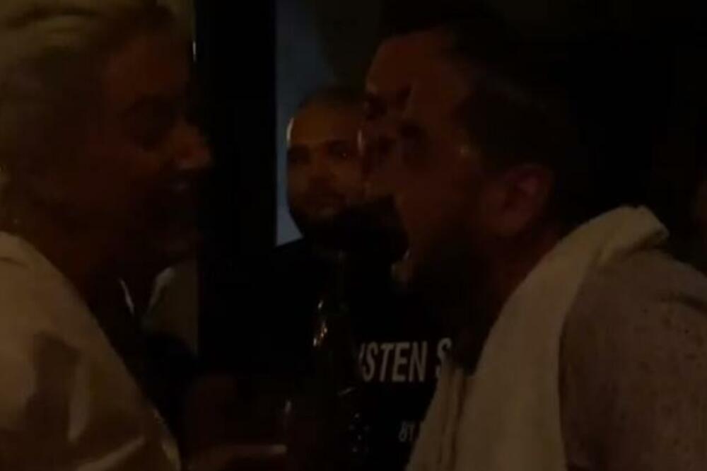 DUŠICA JAKOVLJEVIĆ SE PROVODI KAO NIKAD U ŽIVOTU: Otišla u Guču, pa napravila LOM! (VIDEO)