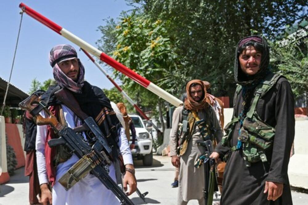 TALIBANI PRISTALI: Amerikanci mogu bezbedno da evakuišu ljude iz Kabula