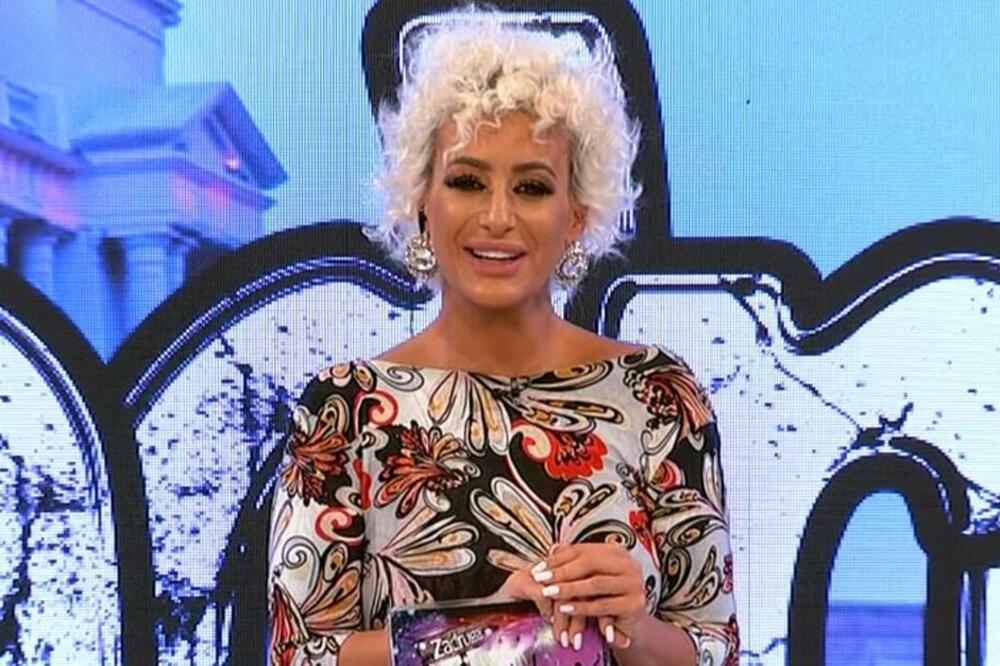 DUŠICU IZVREĐALA GLEDATELJKA UŽIVO U EMISIJI! "Glupača voditeljka, ne znam ni kako se zove"!