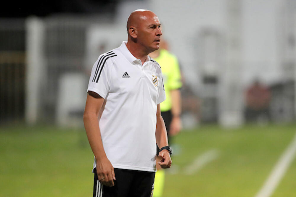 ČUKARIČKI TRAŽI NOVOG TRENERA: Dušan Đorđević i klub sporazumno raskinuli ugovor