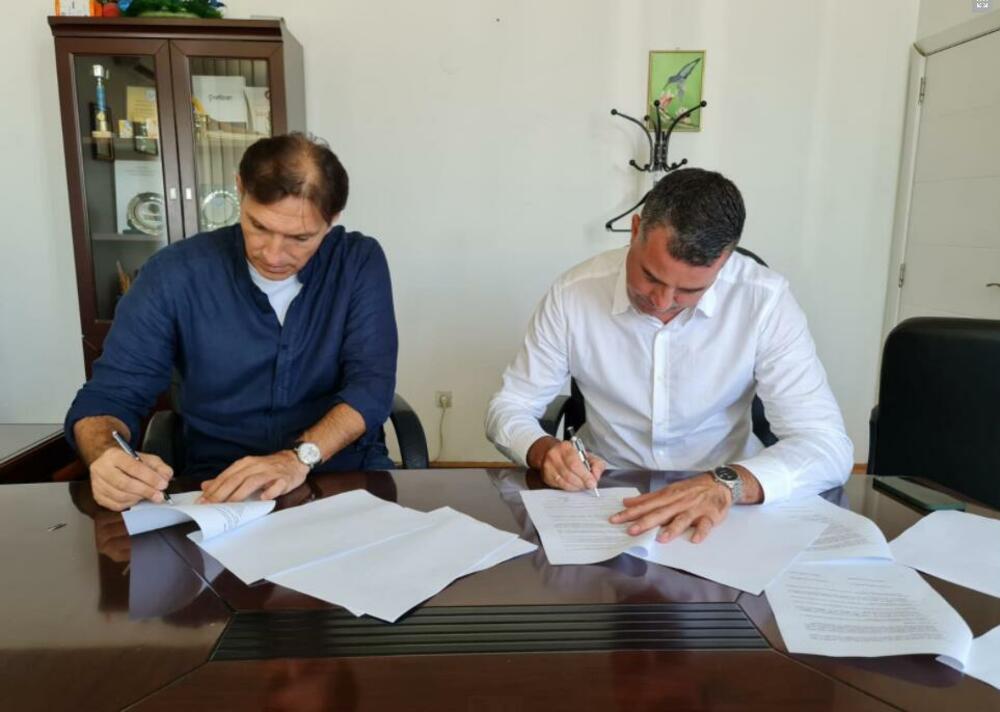 VK Partizan, Potpisivanje ugovora, Grad Beograd