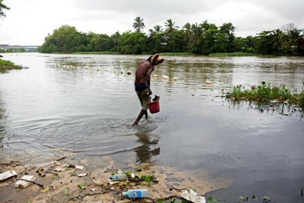 RASTE BROJ ŽRTAVA U ZEMLJOTRESU U HAITIJU: Porastao na 1.941, HOROR!