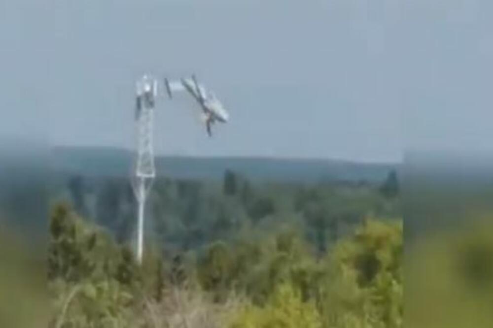 HOROR PORED MOSKVE, SRUŠIO SE PROTOTIP NOVOG RUSKOG AVIONA: Sve je snimljeno kamerom! (VIDEO)