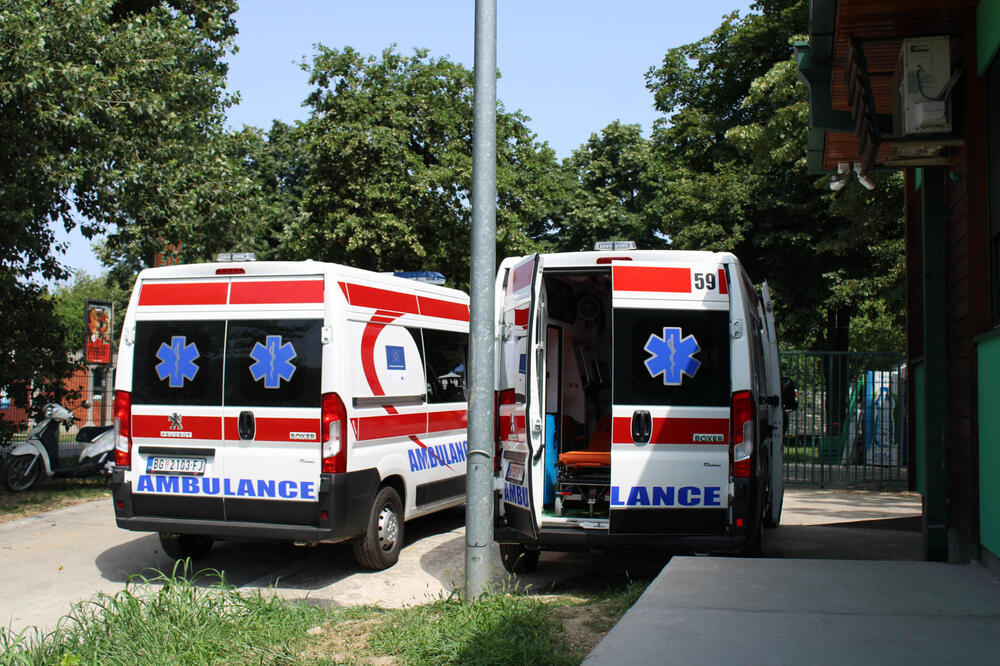 "DAJTE MI DA VIDIM MOG SINA, MOJE DETE": Potresni prizori na Adi Ciganliji, još jedna TRAGEDIJA okovala Srbiju