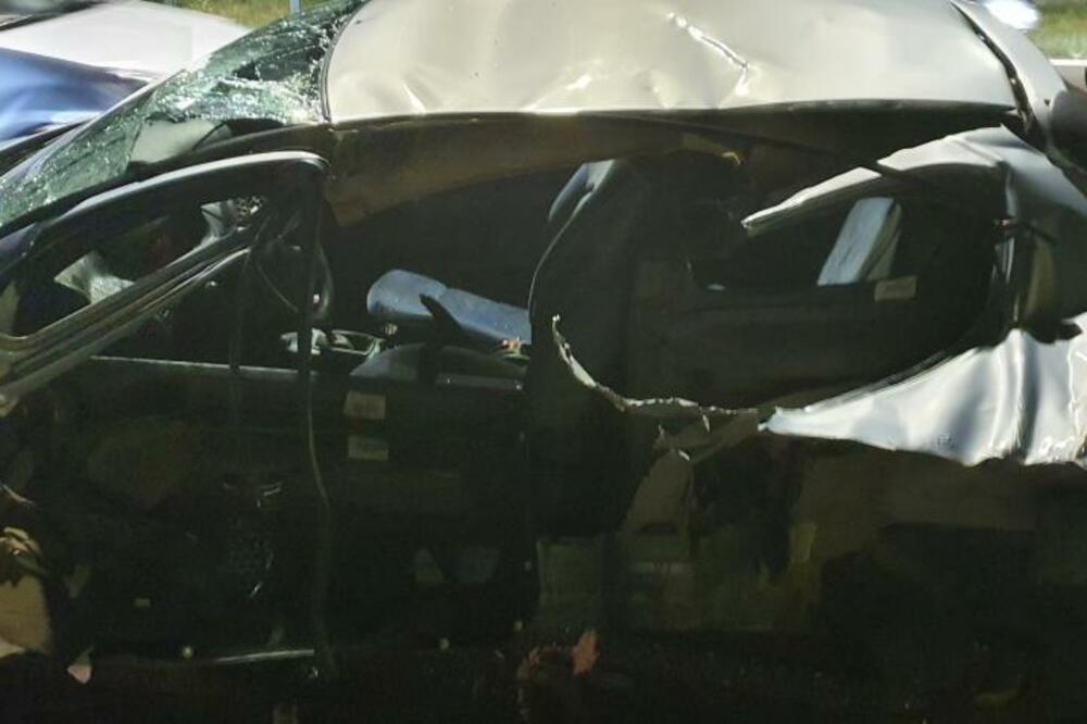 TEŽAK SUDAR KOD KOPRIVNICE: BMW sleteo u kanal, POVREĐENO 5 MLADIH LJUDI