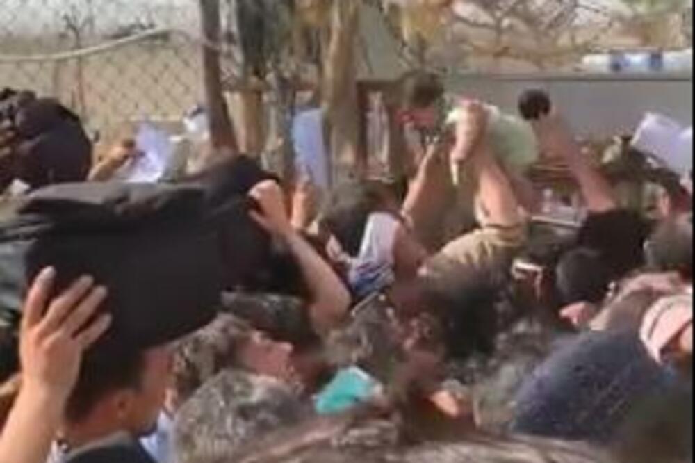 DO SAD NAJJEZIVIJA SCENA IZ KABULA: U pitanju je BEBA, dobro razmislite pre nego što pogledate (UZNEMIRUJUĆI VIDEO)