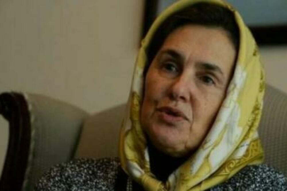 EVO KO JE SUPRUGA BIVŠEG PREDSEDNIKA AVGANISTANA: Završila POLITIČKE NAUKE, talibani bi joj sigurno našli grešku!