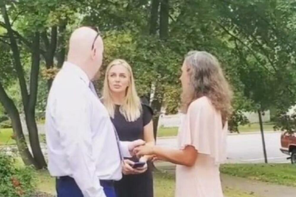 LEŽAO JE U ZATVORU ZBOG UBISTVA NJENOG BRATA: Upoznala ga je, a sad se i UDALA ZA NJEGA!