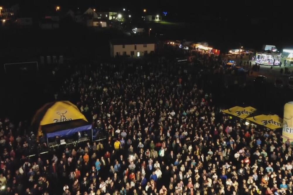 BAHATIM UGOSTITELJIMA BIĆE ZABRANJEN RAD: Bez bespotrebnog dizanja cena na Saboru violinista!