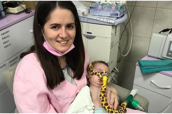 POZNATO KADA BI MALI BOŠKO TREBALO DA KRENE NA NAJVAŽNIJI PUT! Boletova mama prestala da broji dane u bolnici