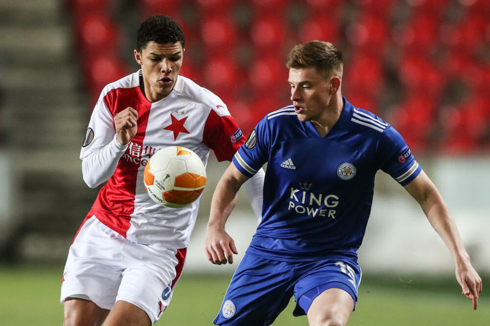 LESTER ČUVA SVOJE BISERE: Harvi Barns produžio ugovor sa "Lisicama"!