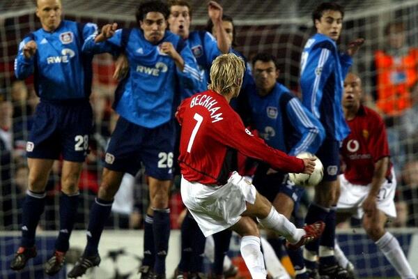 ROJ KIN OTKRIO: Bekam nije trebalo da nosi dres broj 7 u Junajtedu, FERGUSON je imao drugačiji plan!