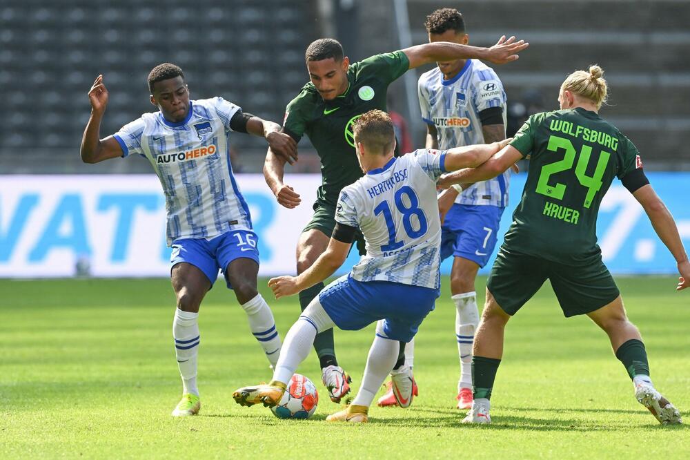 HERTA SE LEPO SETILA: Klub iz Berlina na originalan način uslovio svoje fudbalere da se vakcinišu!