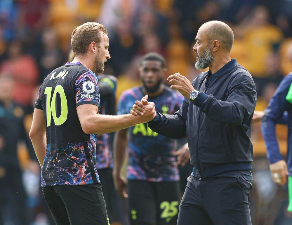 Nunjo Espiritu Santo, Hari Kejn