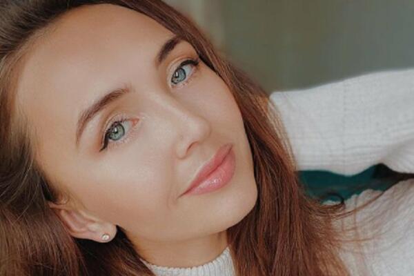 UMESTO GODIŠNJICE BRAKA SPREMALI SAHRANU: Reči majke BEBE bačene kroz prozor porodilišta LEDE KRV U ŽILAMA!